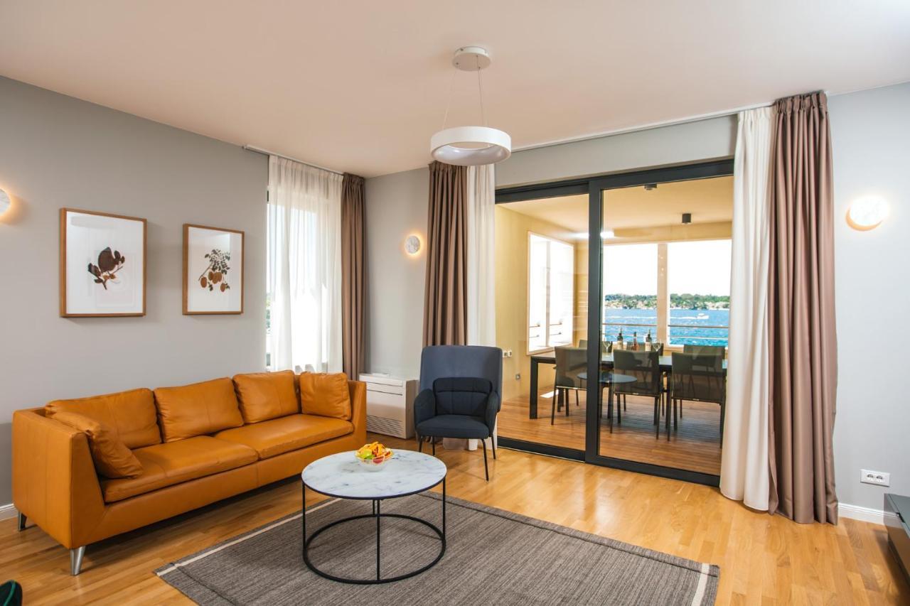 Armerun Heritage Hotel & Residences Σίμπενικ Εξωτερικό φωτογραφία